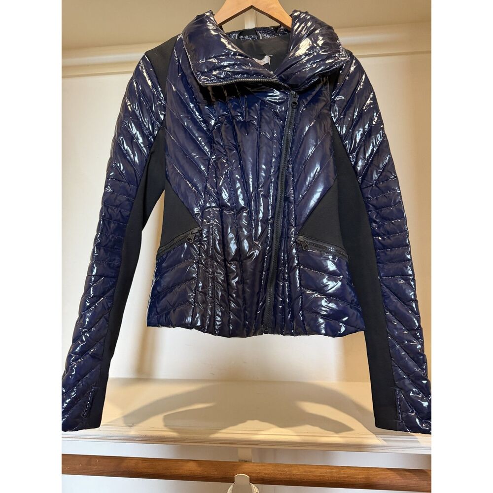 BLANC NOIR Motion Panel Down Puffer Shiny Jacket in Blue Size Small